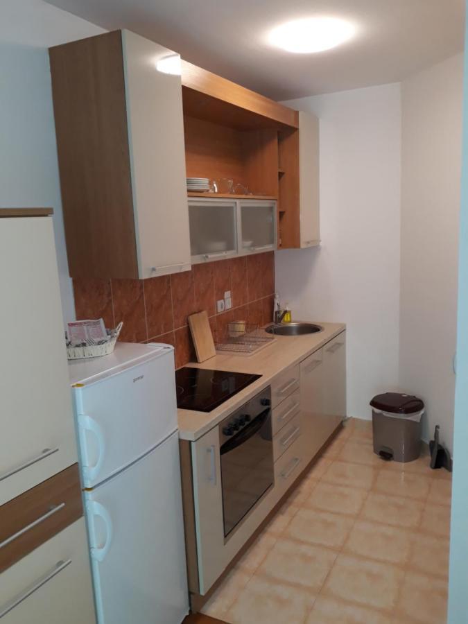 דירות Vrnjačka Banja Apartman Romansa מראה חיצוני תמונה